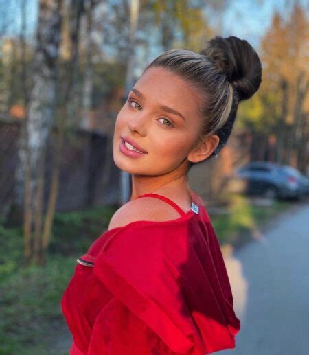 Veronika Zolotova’s biography: age, height, mother, net worth